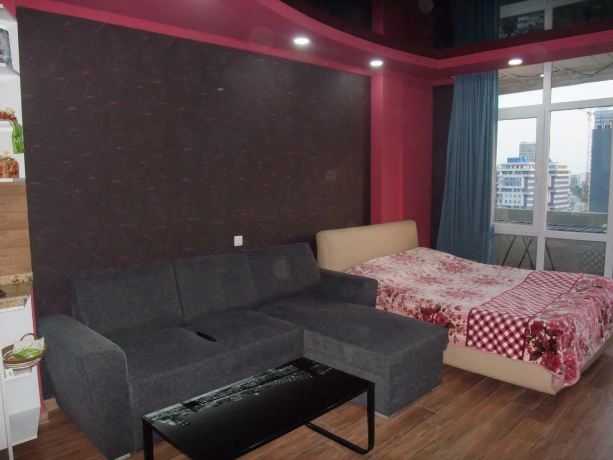 Apartment With Black Sea View Batumi Exterior photo